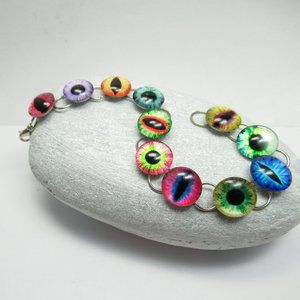 Eyeball bracelet